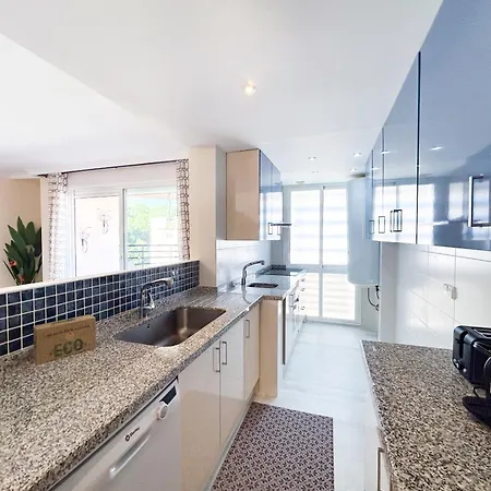 Apartment In Center With Sea Views Marbella