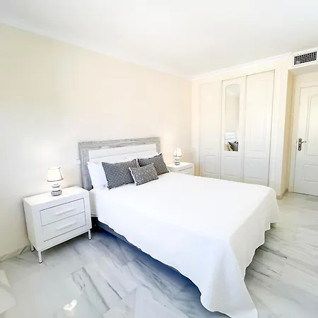 In Center With Sea Views Apartment