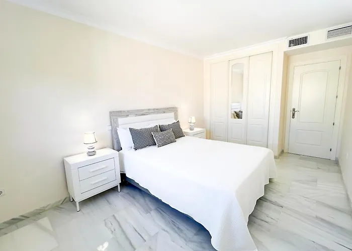 In Center With Sea Views Apartment